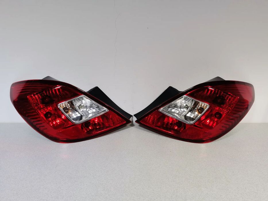 Lampa Tył LEWA i PRAWA OPEL CORSA D 5D H/B 06-15 Oryginał EUR