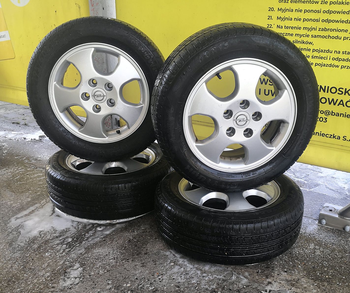 Letnie Koła 5x110 Astra Vectra Zafira Corsa 195/60R15 / Bieżnik 6,5 mm