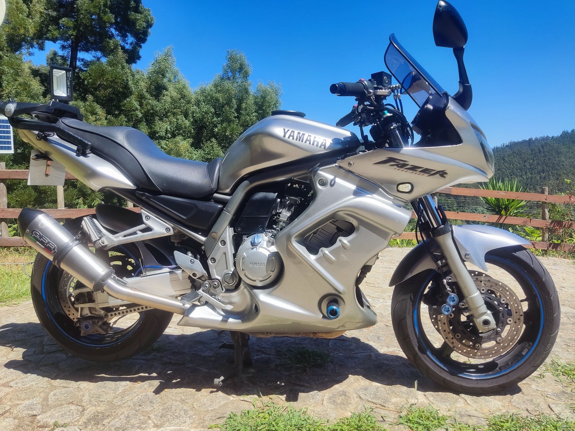 Yamaha fzs 1000 fazer fz1
