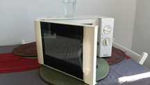 Mikrofalówka Amica 1200W