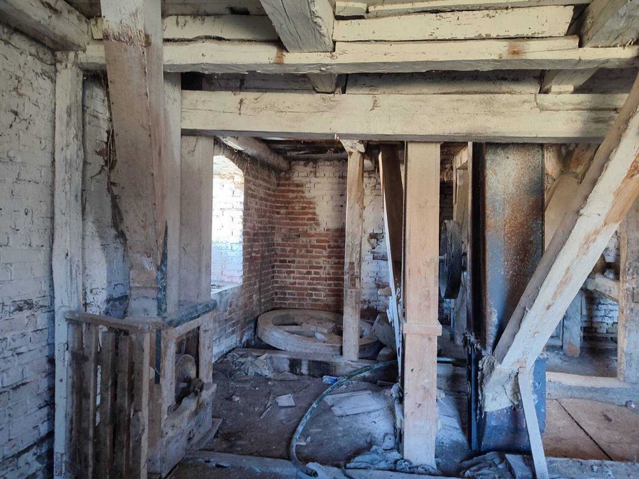 Нежитлове приміщення, площею 310,2 кв.м. Рівненська обл.