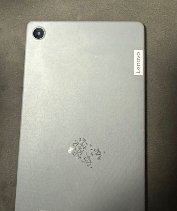 Продам планшет Lenovo M8