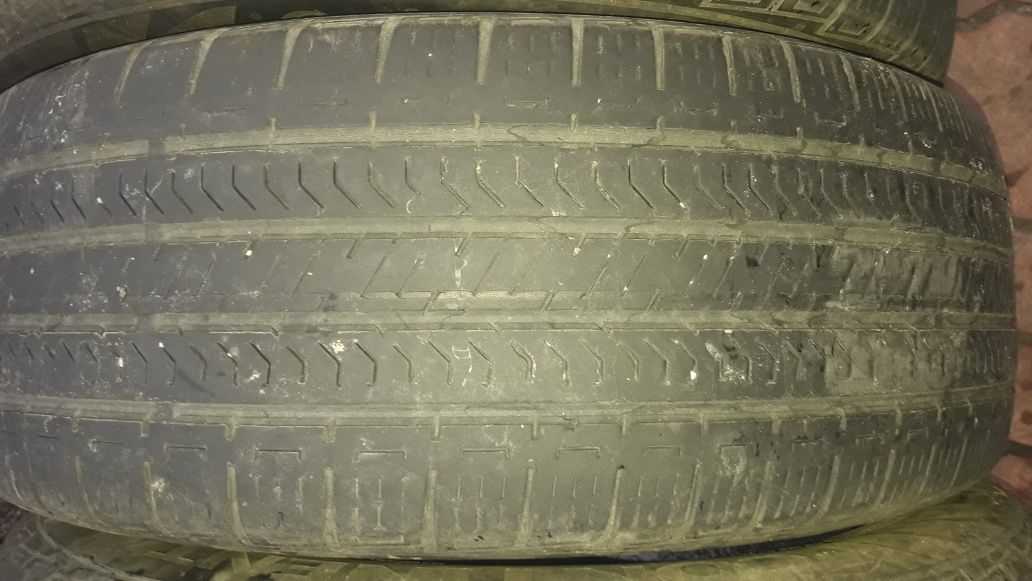 Літні  покришки 215/60 R17Continental 18p (шини)