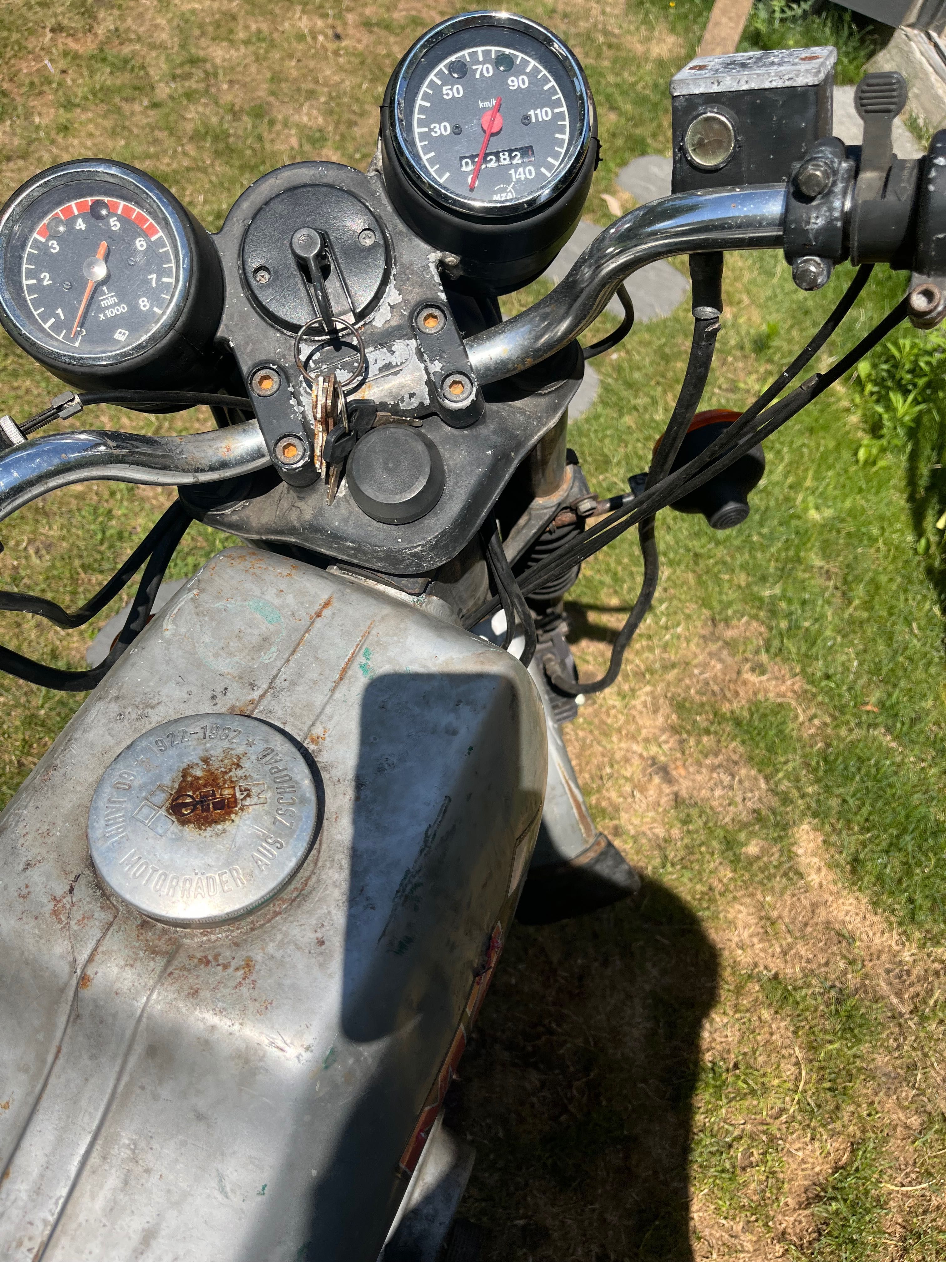 MZ etz 250 dozownik export czesci