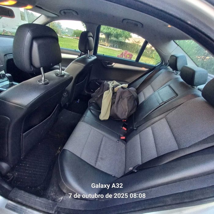 Mercedes Benz C220d manual - w204 - (PREÇO FIXO)