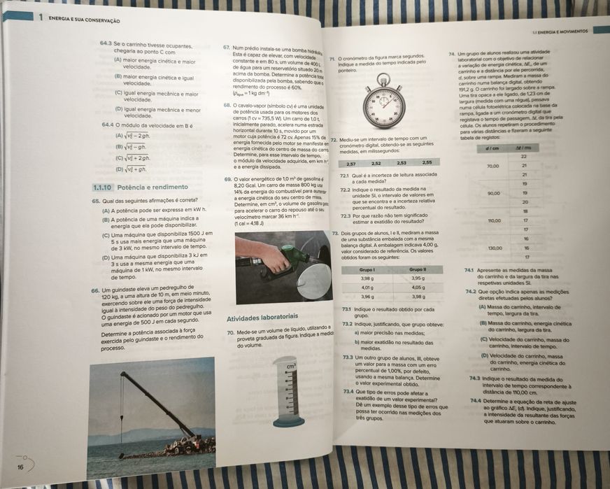 Caderno de exercícios e problemas de Física 10°ano
