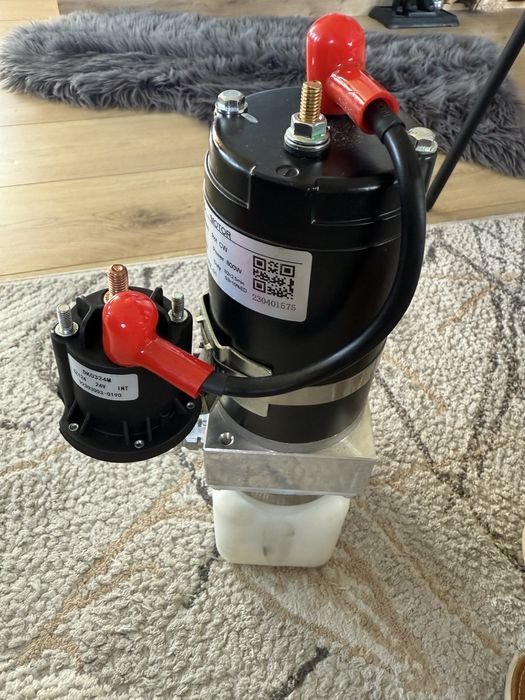 Pompa hydrauliczna do wózka paletowego AMB155