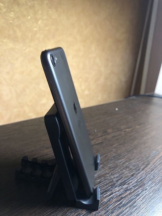 Продам Ipod 16gb