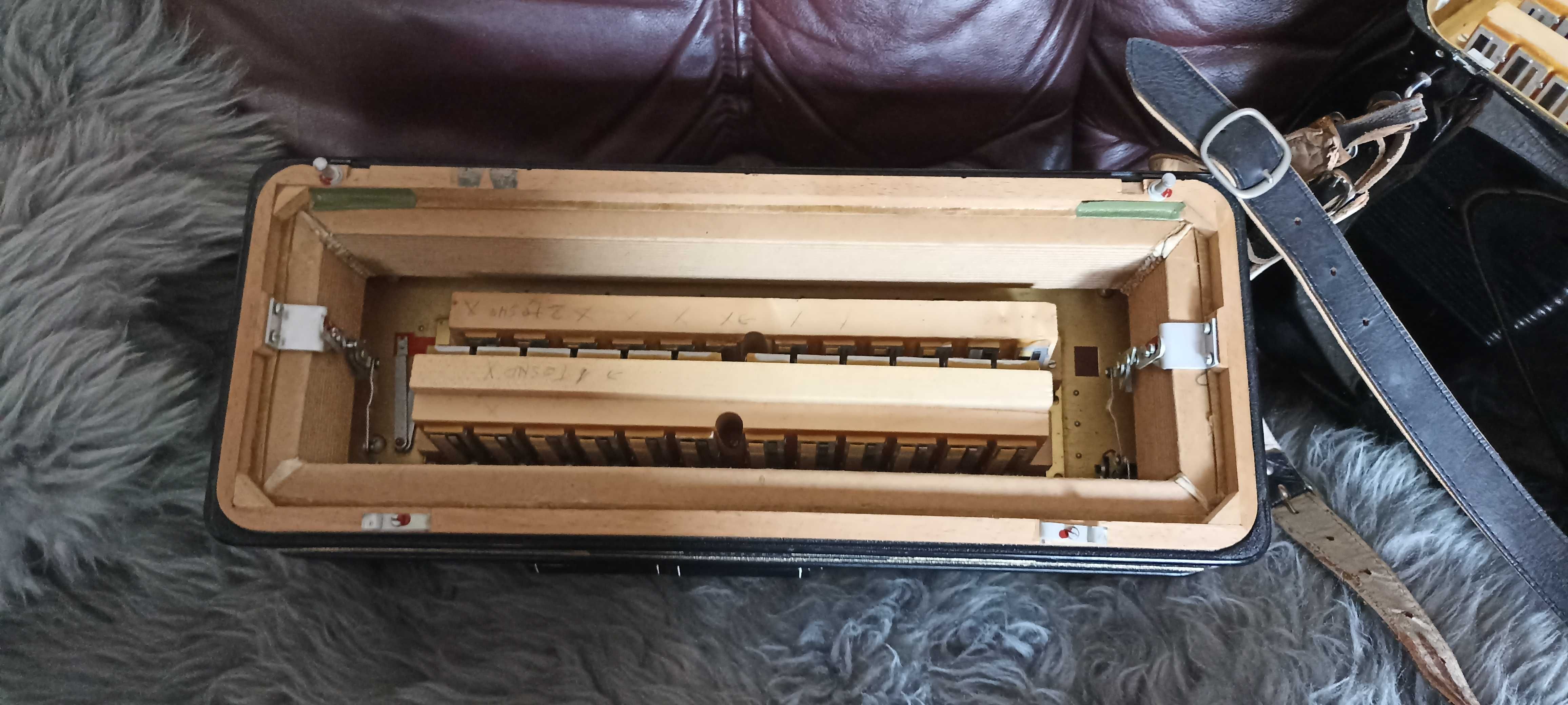 Akordeon Hohner Atlantic 4 de lux