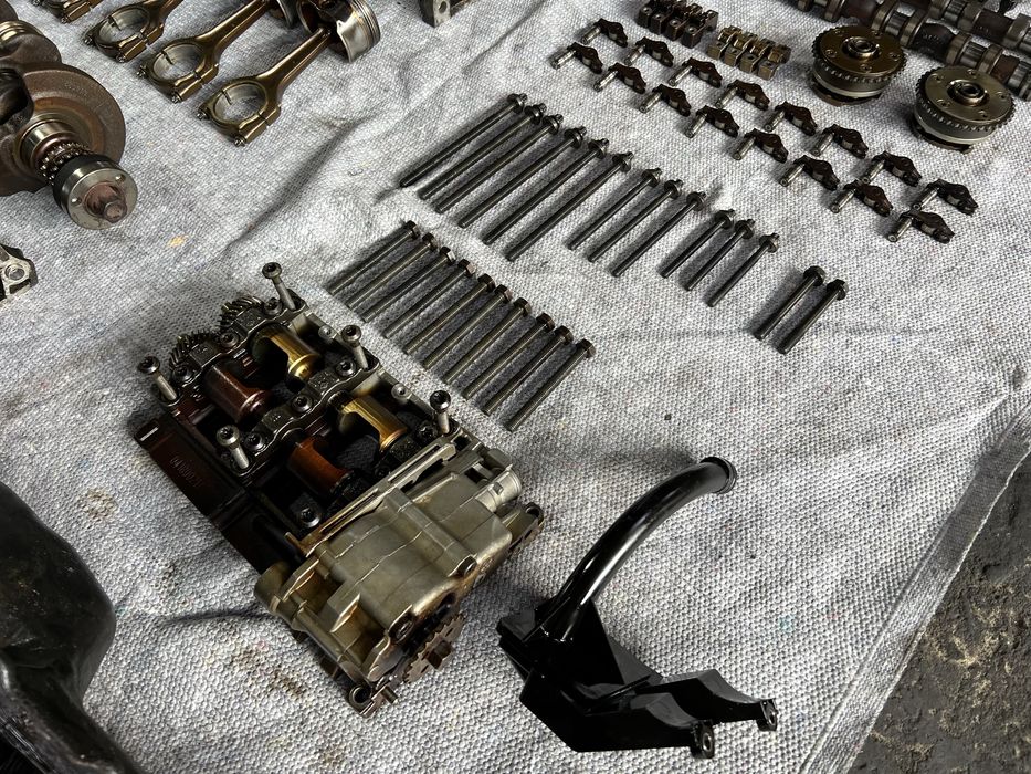 Мотор N46B20 В Розбор N42 2.0i Блок ГБЦ Ванос Вальватронік Н42 Н46