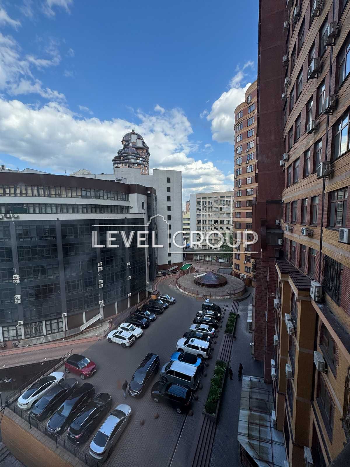 Продаж 3-кім. кв. на Печерську, вул Євгена Коновальця 36в, 125 м2