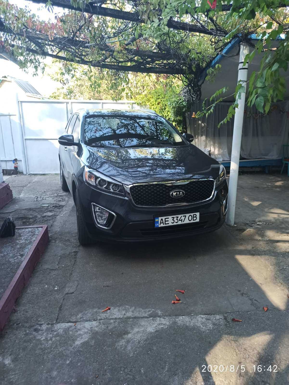 Продам KIA SORENTO, 2.4