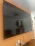 Tv Hisense 75” como nova