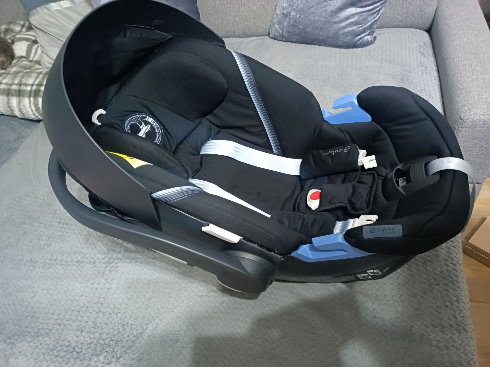 Fotelik / łupinka Cybex Aton 5 + baza ISOFIX