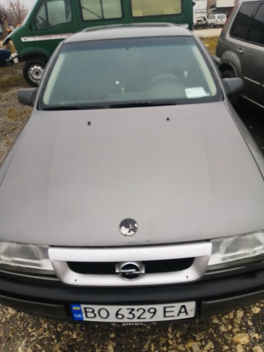 Продаю Опель вектора А