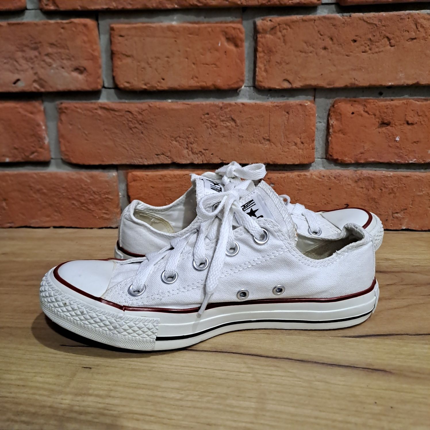 Trampki niskie Converse All Star w rozmiarze 36.5. Stan bardzo dobry.