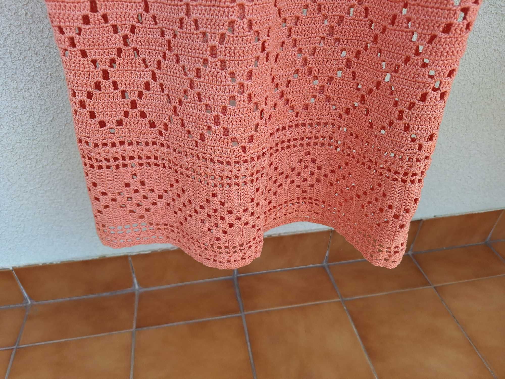 Vestido de croché feito à mão