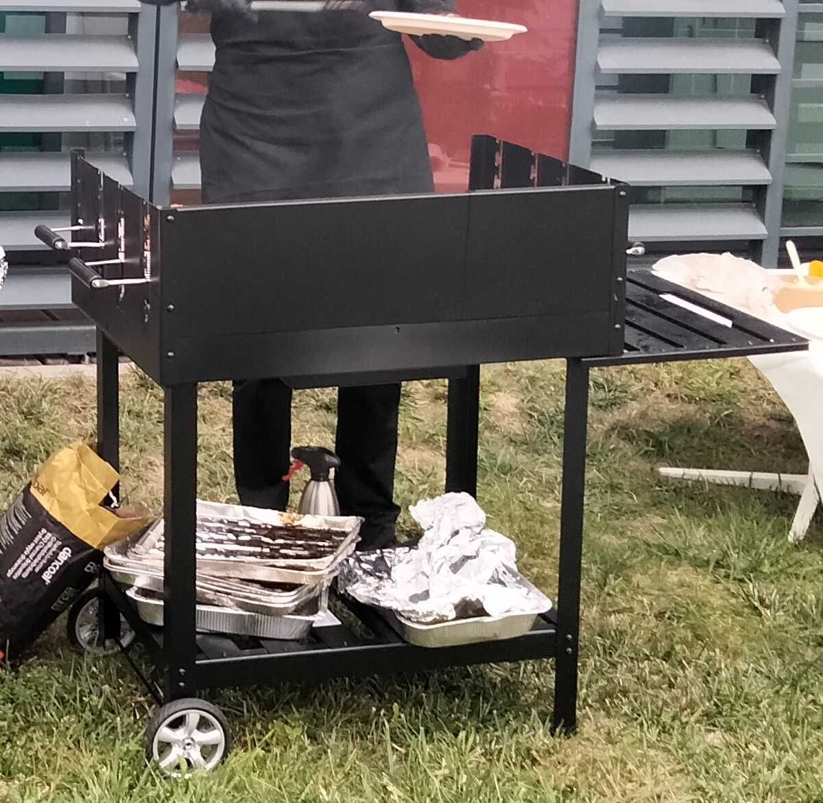 Grill węglowy BEN