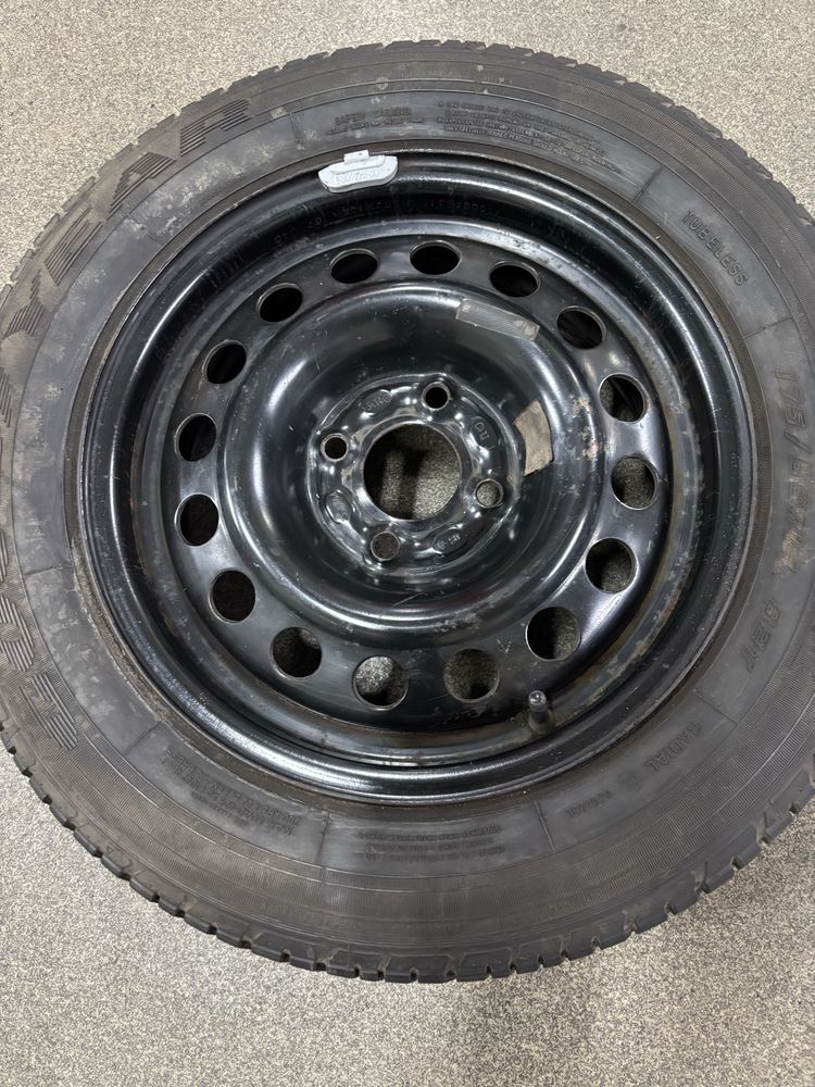 Felga z oponą letnią Renault R14 4x100