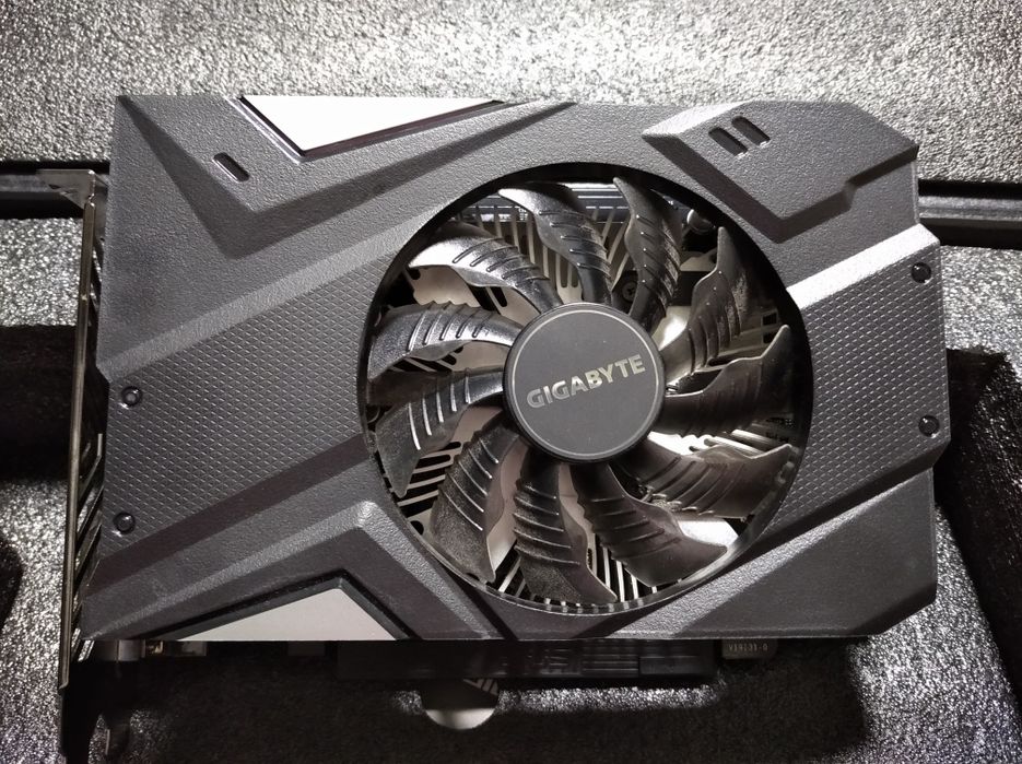 Gigabyte GeForce gtx 1650 OC 4G