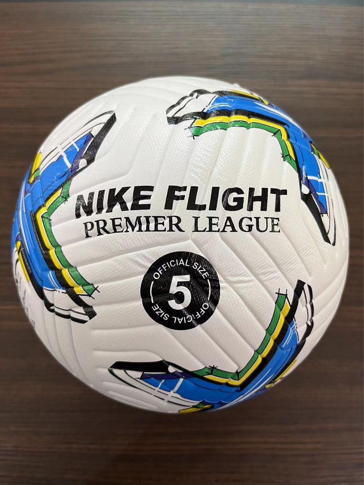 Футбольний м'яч Nike Premier League