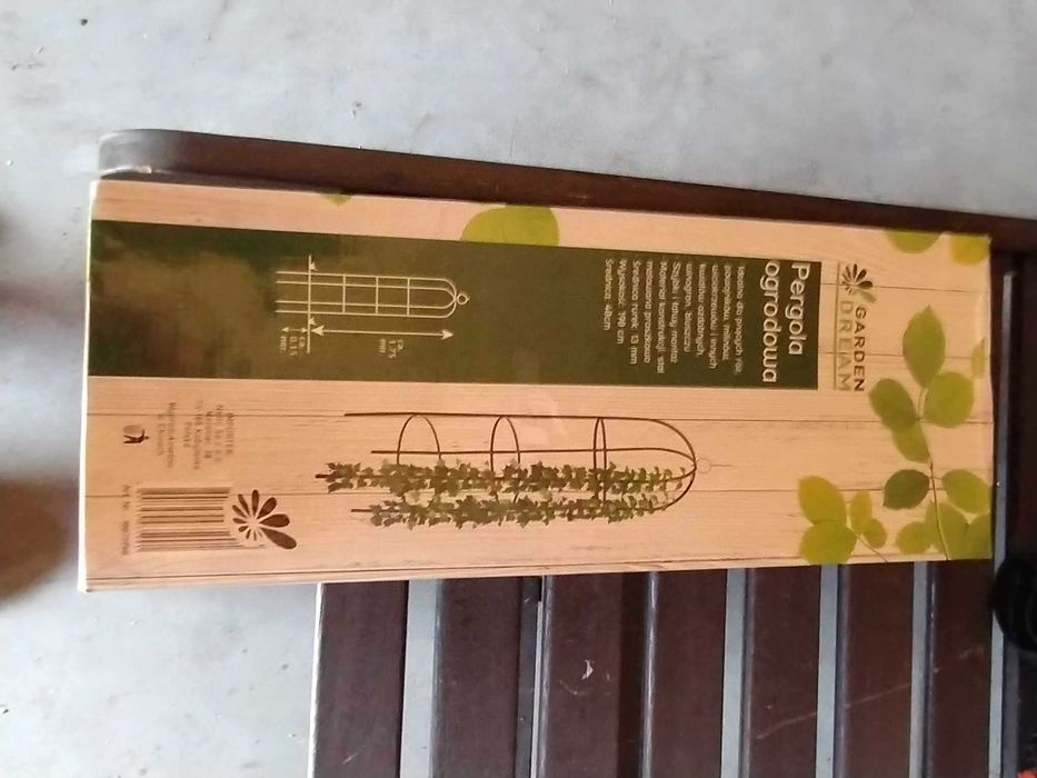 Nowa pergola ogrodowa