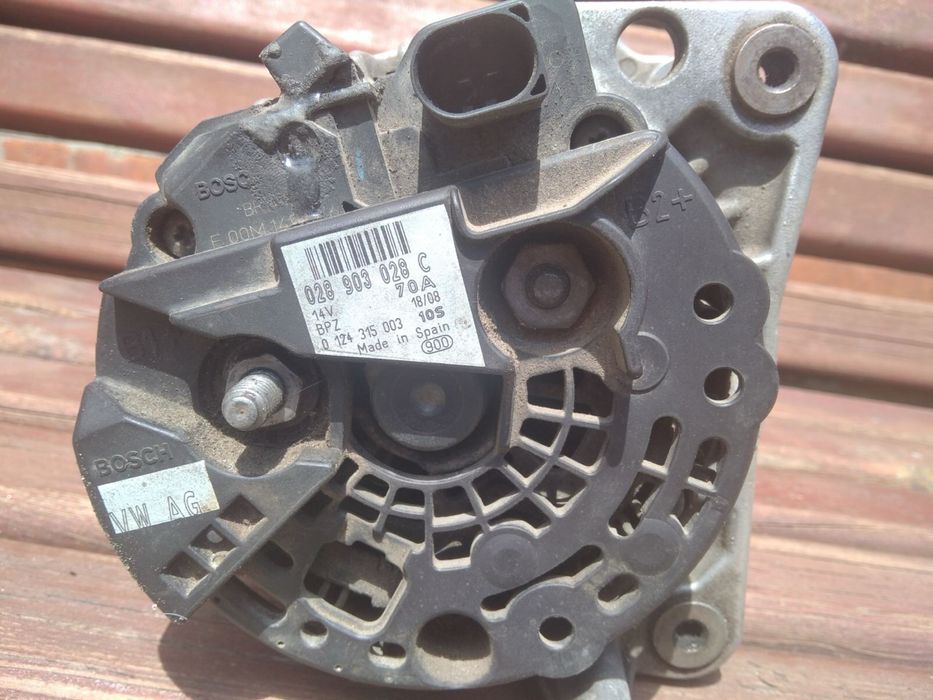 Генератор на Шкоду Тур