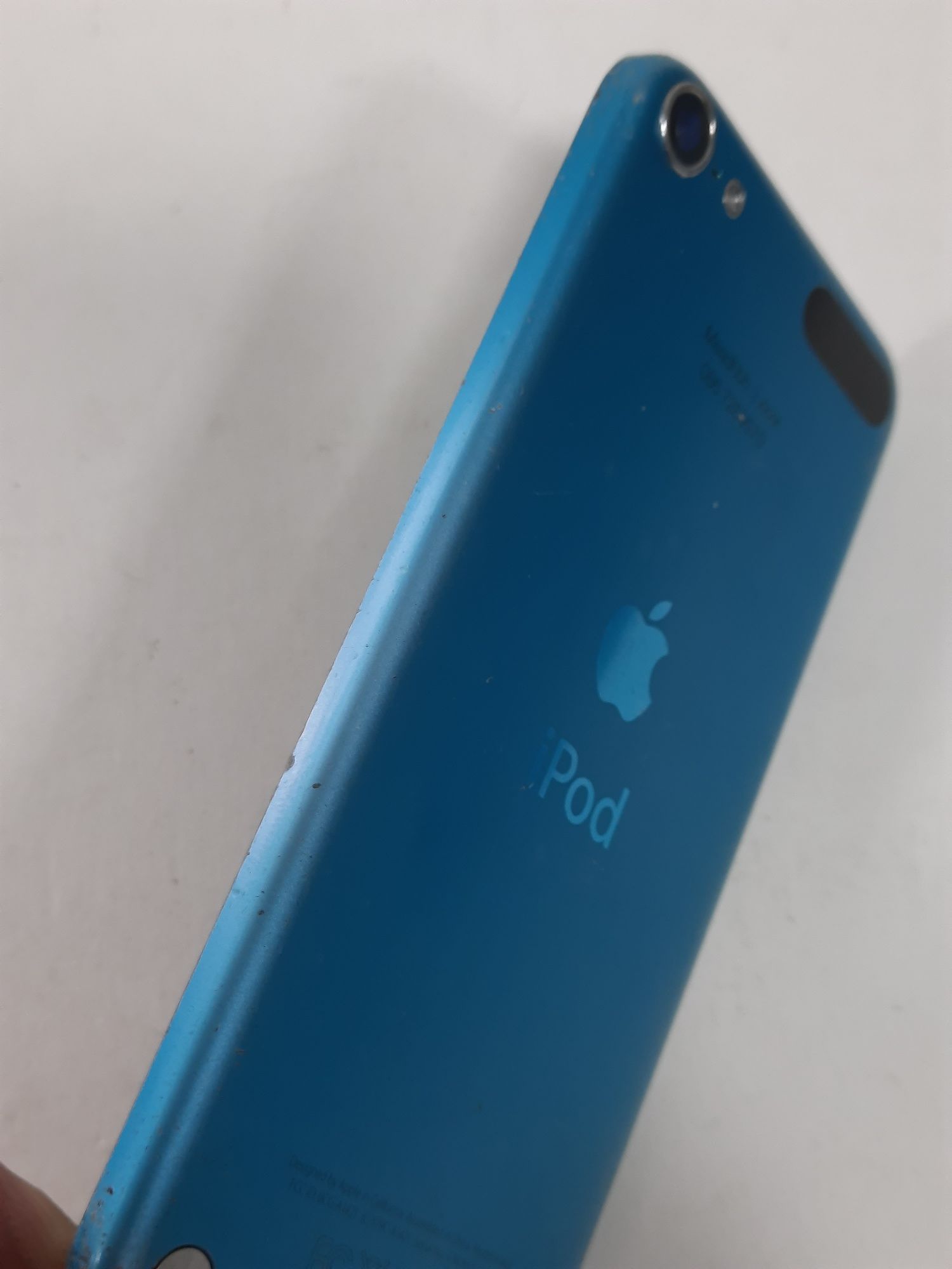 Apple iPod A1421 (64gb)