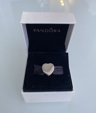 Шарм на браслет Pandora(Блискуче серце)