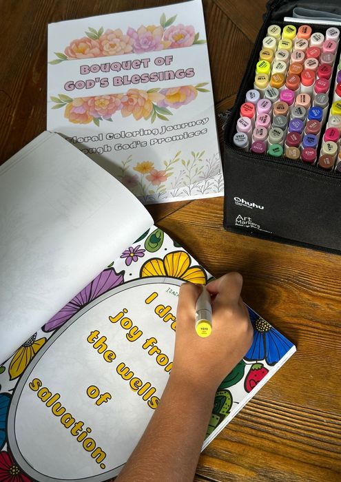 Kolorowanka relaksacyjna – Bukiet Bożych Błogosławieństw