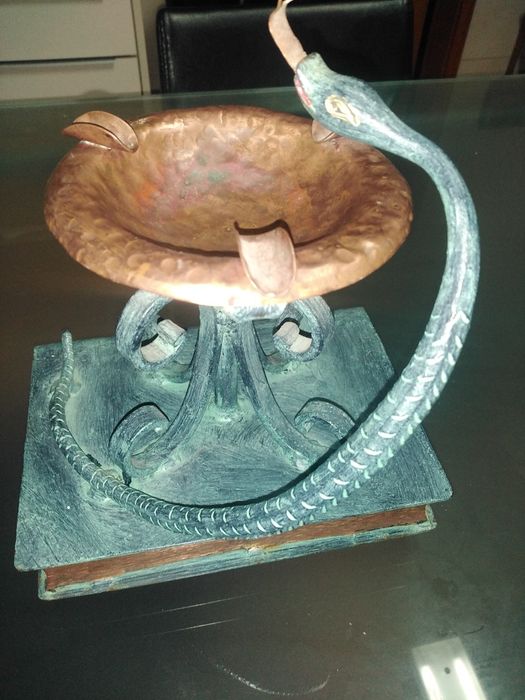 Cinzeiro antigo decorativo