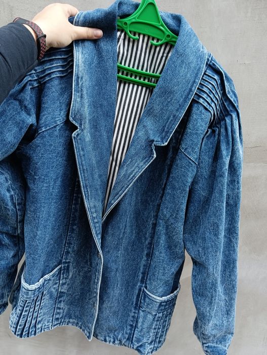 Куртка джинсова жіноча