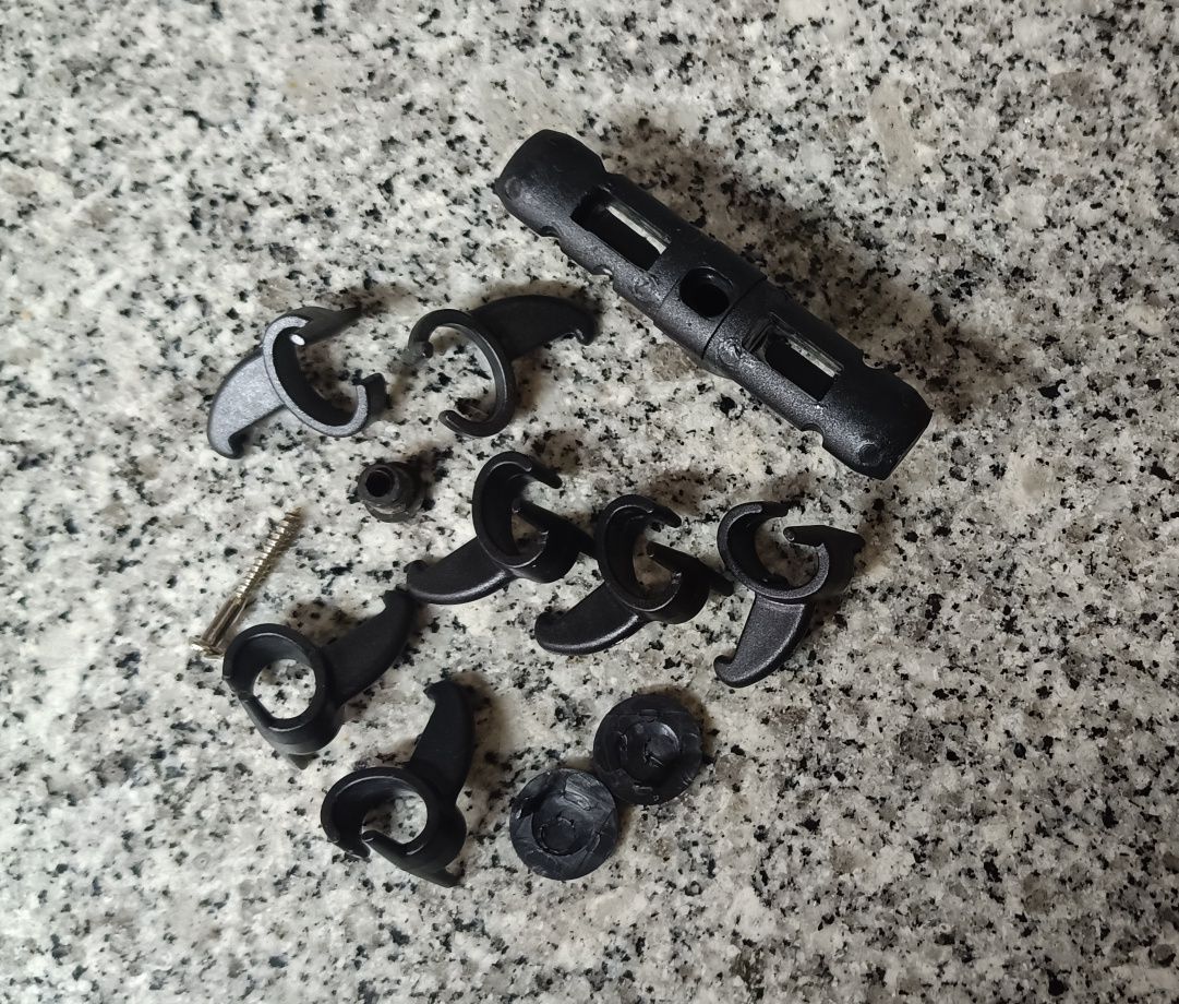 Ganchos, Peças do suporte Brabantia.