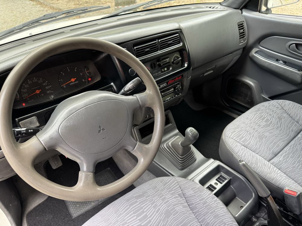 Mitsubishi L200 Basculante 2001