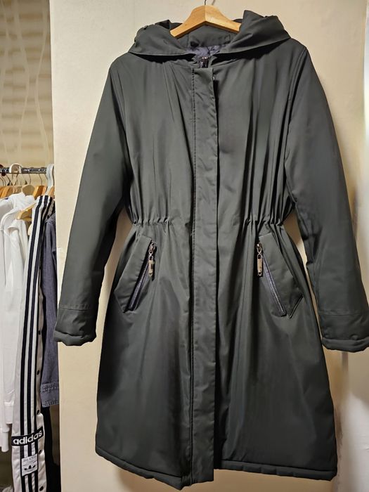 Дуже тепла зимова куртка, стан новий