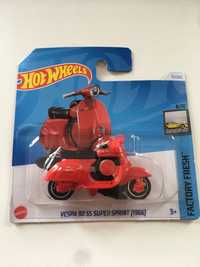 Hotwheels Vespa 90 SS Super Sprint 1966