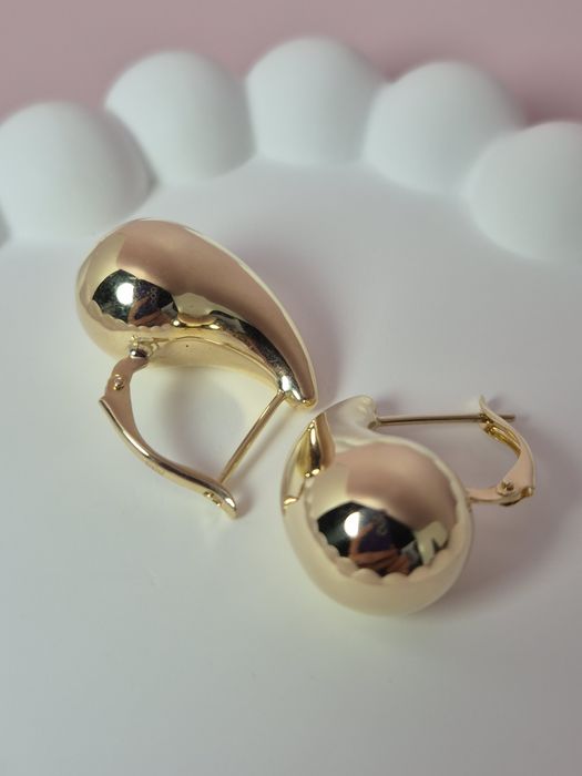 Złote kolczyki krople łezki gładkie angielskie zapięcie 585