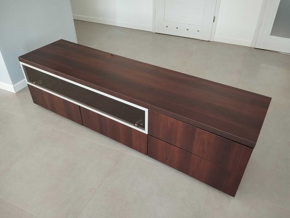 Komoda RTV wys. 48 gł. 45 szer. 180 cm