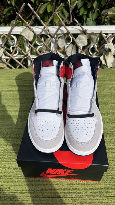 Jordan 1 High Light Smoke grey