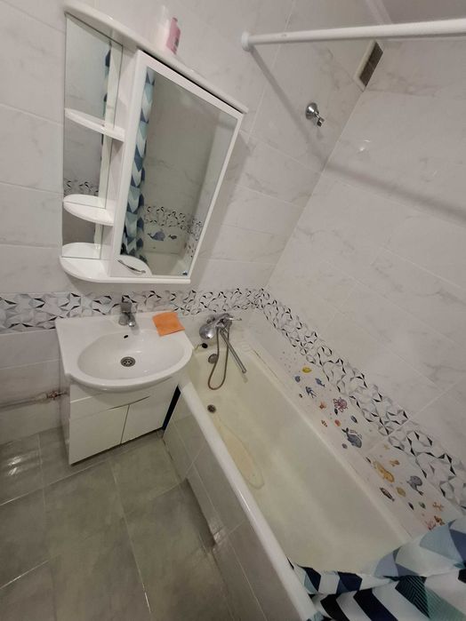 Продаж квартири на Троещині , вул. Ликівська , навпроти Епіцентра