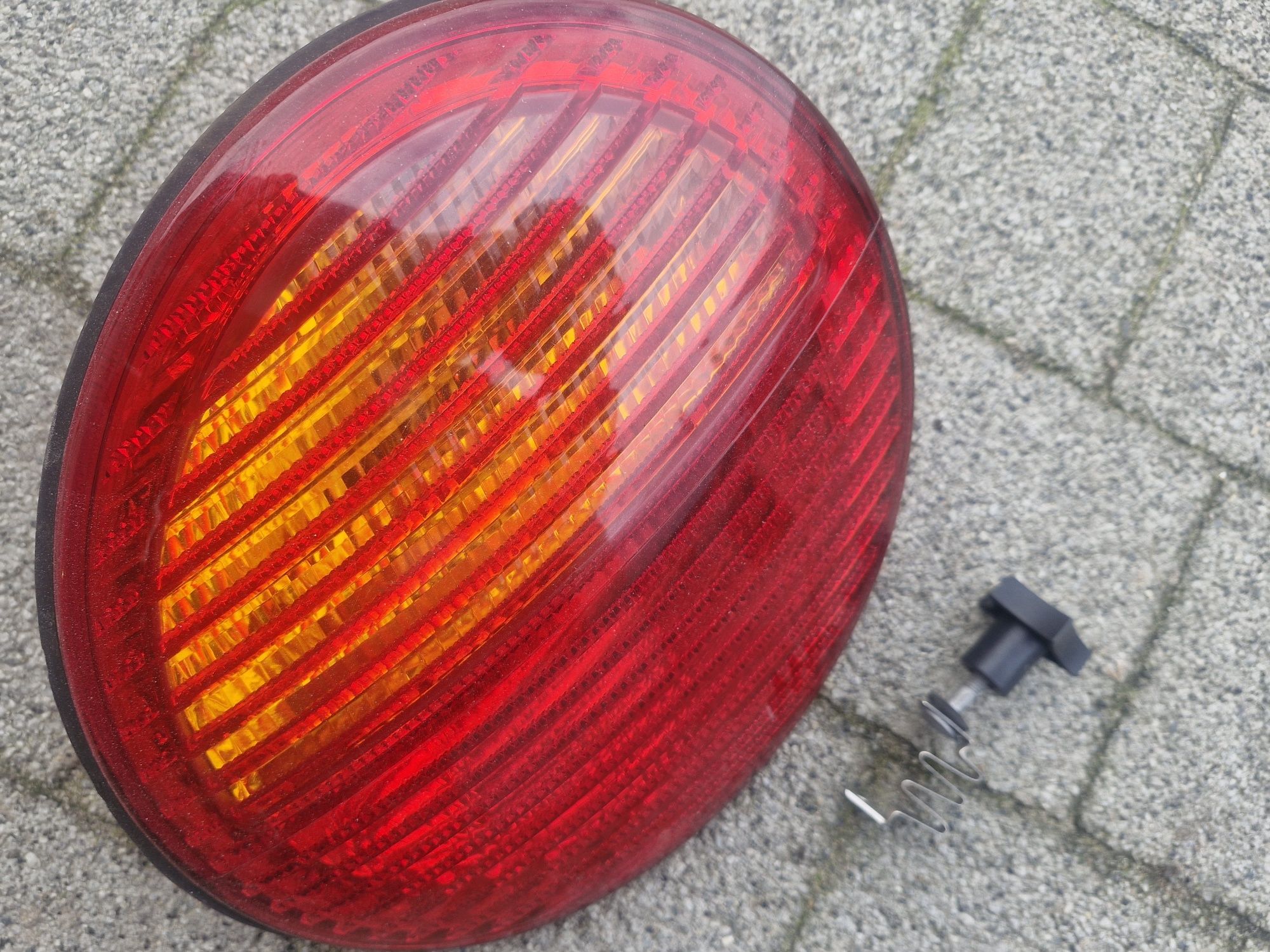 Lampa tyl new betlle