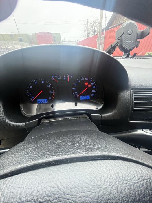 Golf 4 1.4 бензин 1998рік