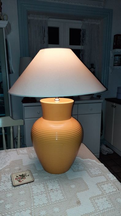 Lampa ceramiczna, stołowa