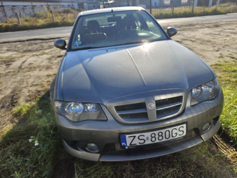 MG ZS 2005 (uszkodzony)