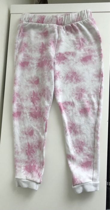 Spodnie dresowe dresy sportowe 122 tie dye 6-7 f&f