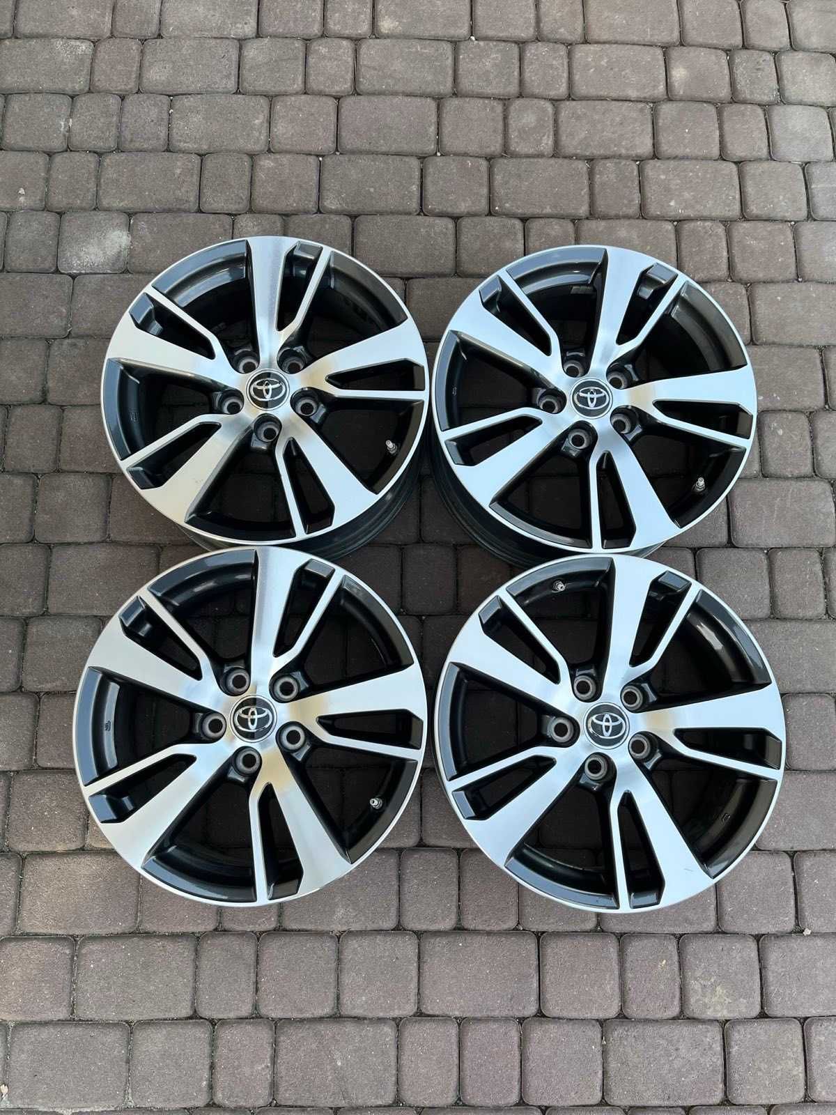 Oryginalne alufelgi Toyota 5x114,3 17 cali CZUJNIKI RAV4 BICOLOR
