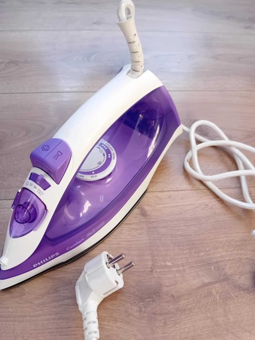 Sprzedam ŻELAZKo parowe PHILIPS DST2020/30