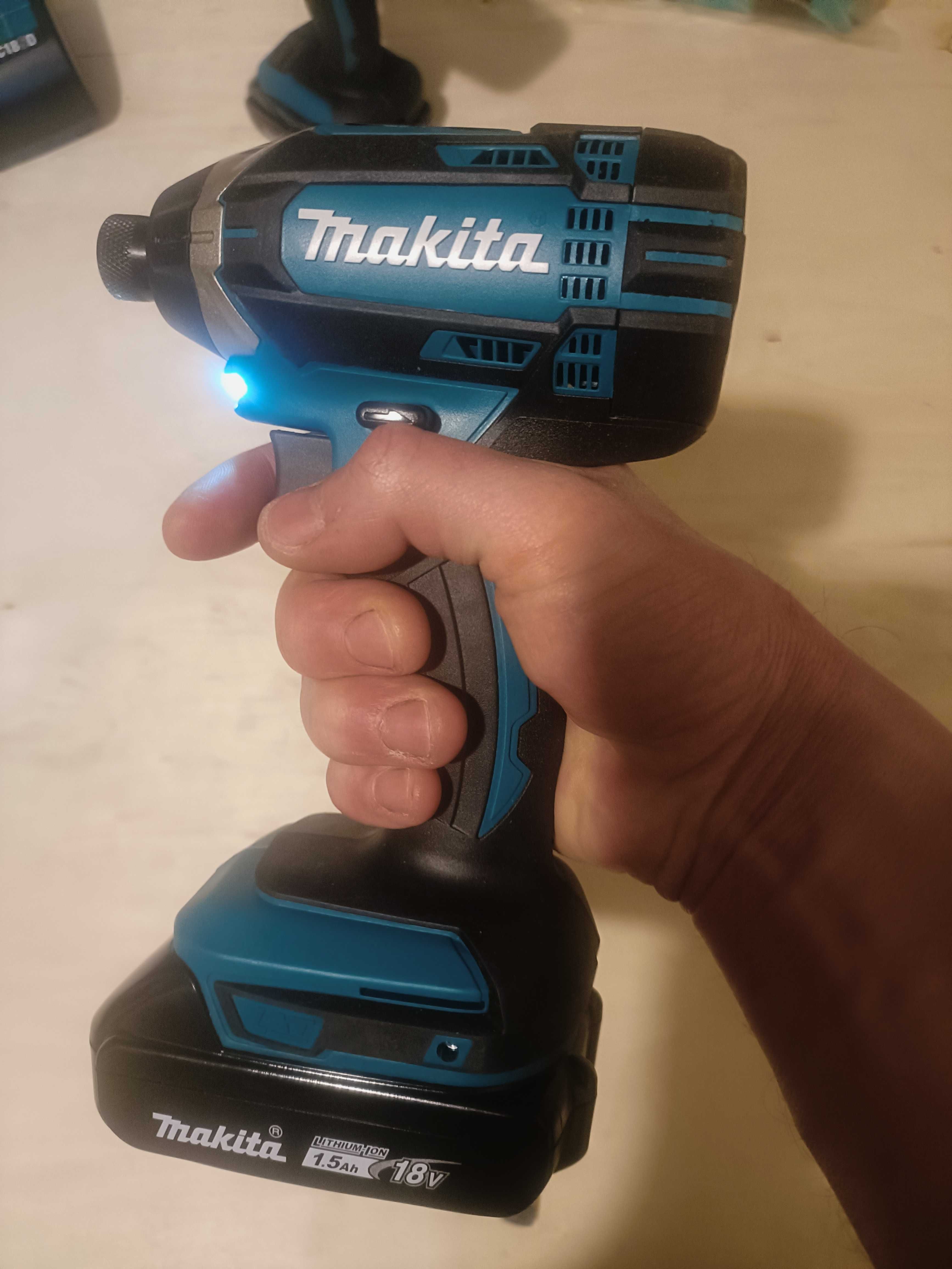 Набір MAKITA CT225SYX(XFD10+XDT11) 18V LXT(1,5а/г) европ DDF482+DDT152