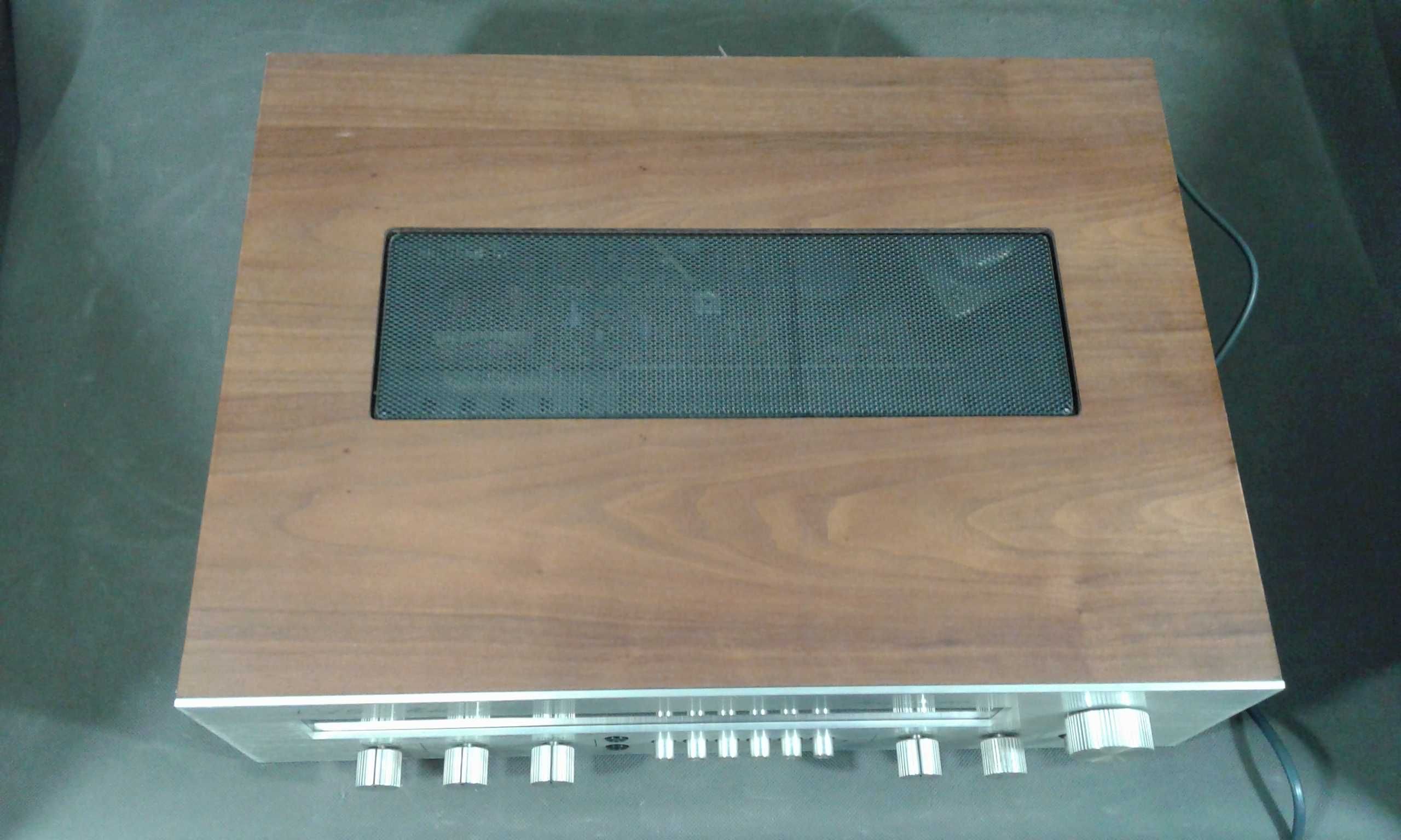 NAD model 120,amplituner stereo,vintage