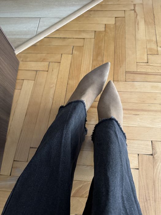 Чоботи козаки ботінки 38 на 24-24,5 см натуральна шкіра zara